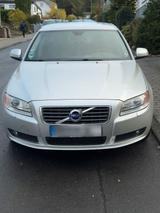 Volvo s80.  2009 - Volvo S80 mit Benzin-Antrieb: Limousine
