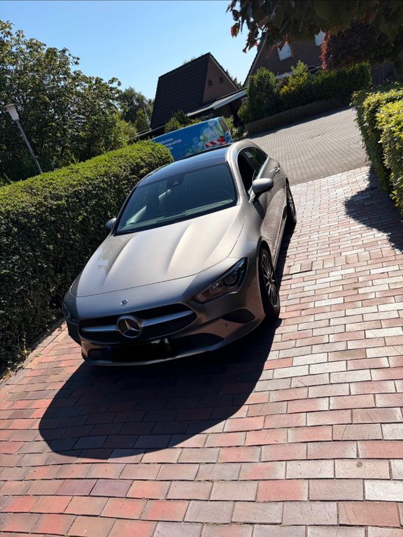 Image of Mercedes-Benz CLA 180