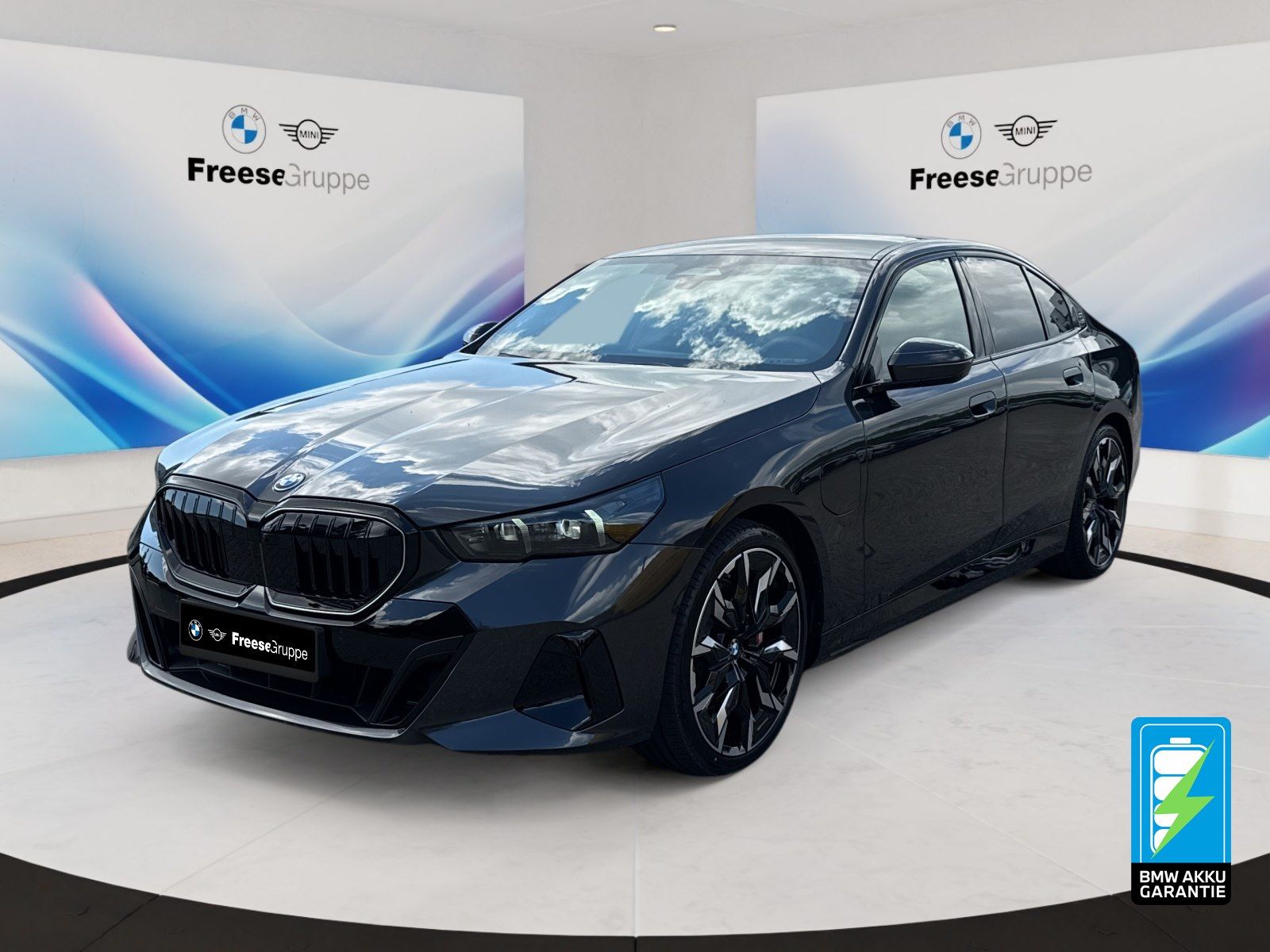 BMW 550e xDrive AHK 360° HEAD-UP SITZBELÜFT PANO RFK