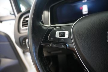 Volkswagen Golf - 12