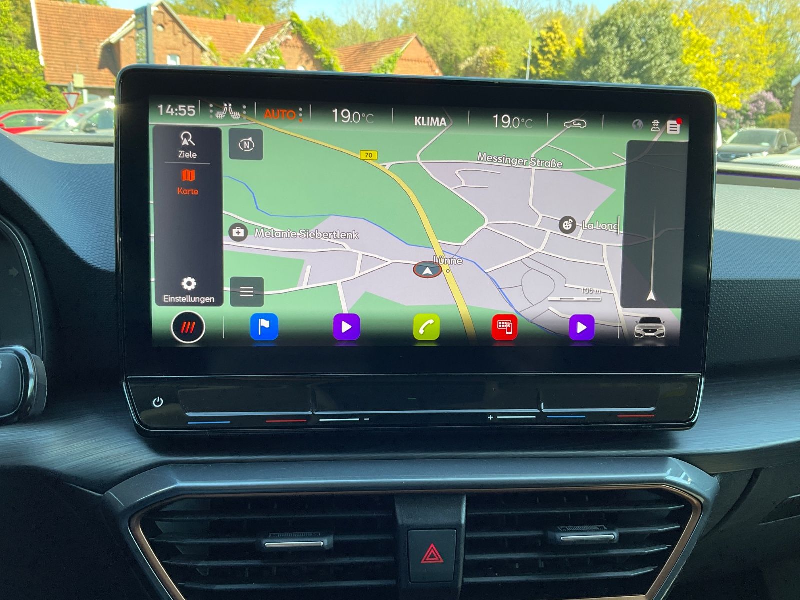Fahrzeugabbildung CUPRA Leon 1.5 eTSI DSG,Kamera,Navi,LED,Carplay,ACC