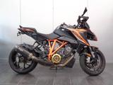 KTM 1290 Super Duke GT 2019 + Akrapovic - KTM 1290 SUPER DUKE GT