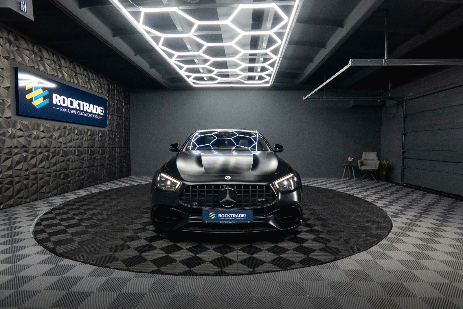 Fahrzeugabbildung Mercedes-Benz E 63 S AMG 4Matic+ Performance Night-Paket *ACC*