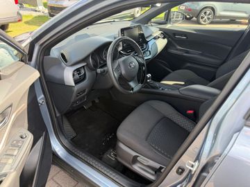 Toyota C-HR - 10