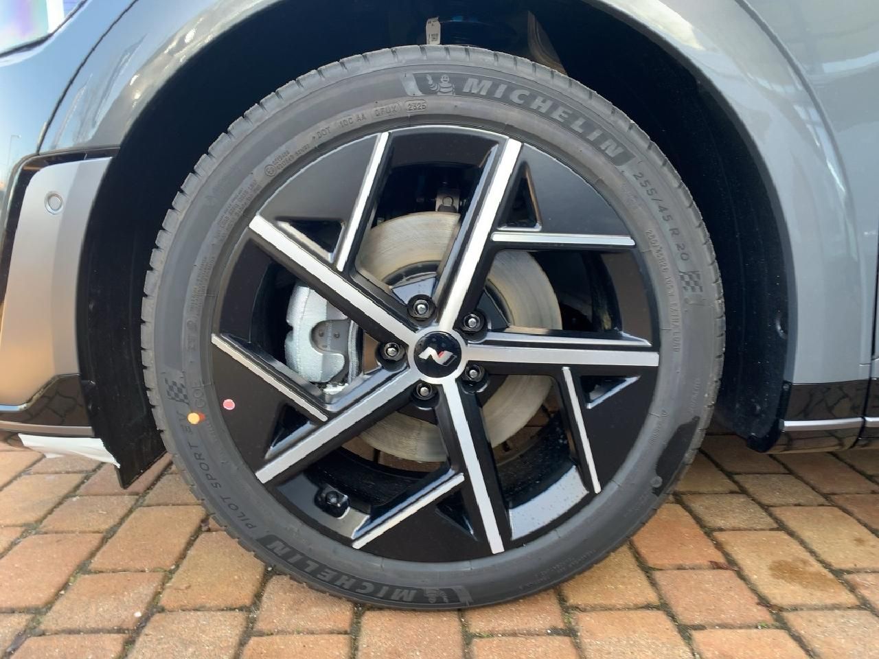 Fahrzeugabbildung Hyundai IONIQ 5 N Line Elektro Park-Paket bis 30.06.!!*