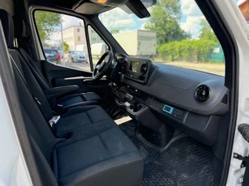Mercedes Sprinter - 12
