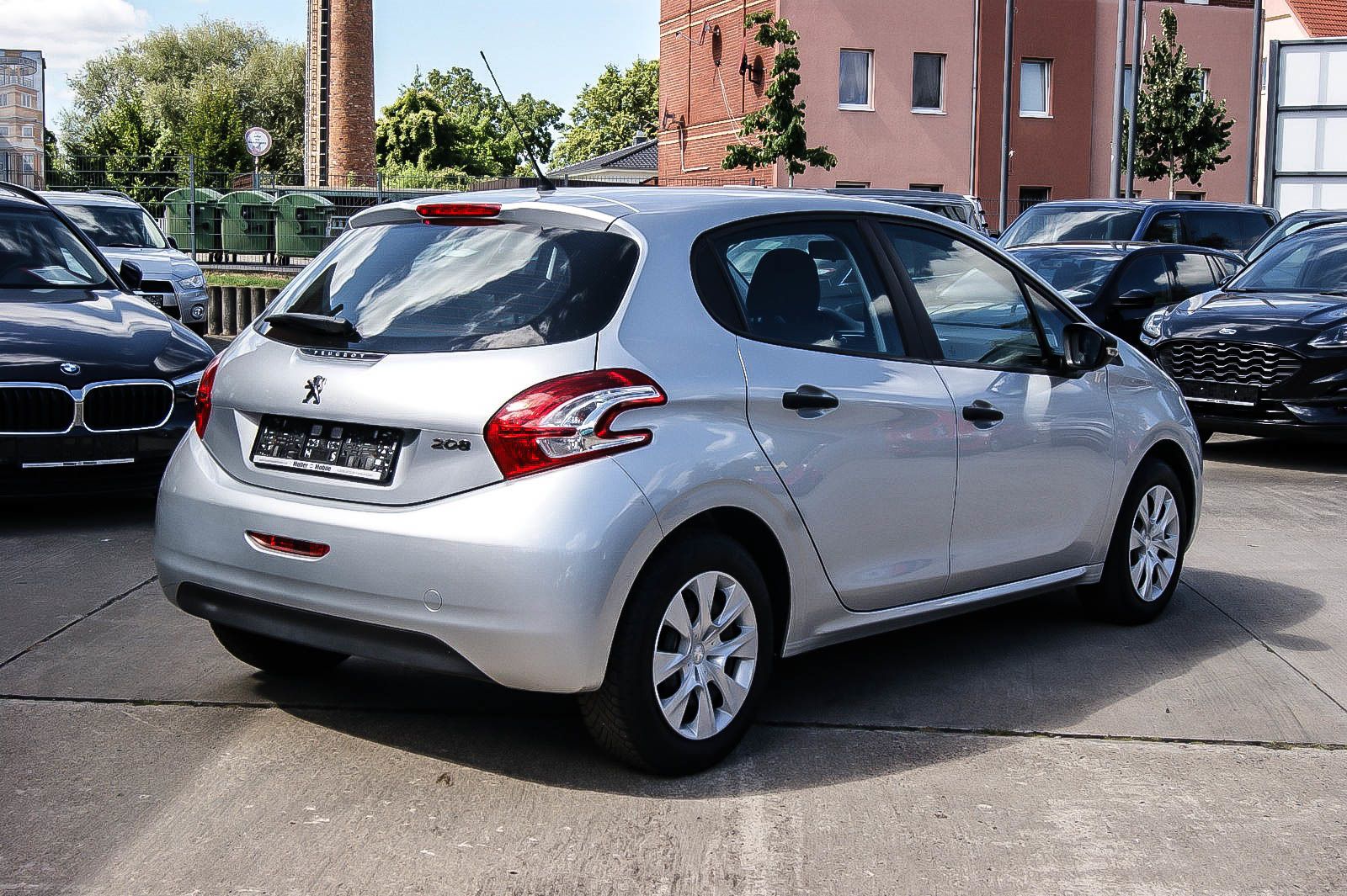 Fahrzeugabbildung Peugeot 208 1.0 VTi Active KLIMA TEMPOMAT SERVICE NEU