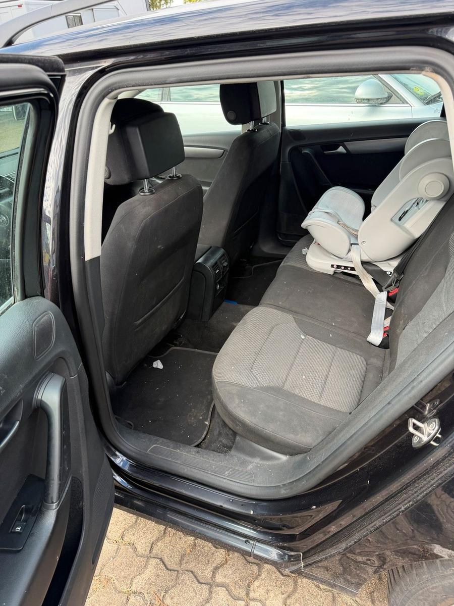 Volkswagen Passat 2014 — photo 10