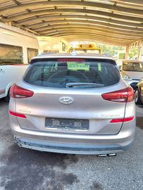 Hyundai TUCSON - 1