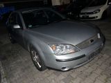 Ford Mondeo Lim. 2.0 PDC Klima 107KW - Ford Mondeo aus 2001