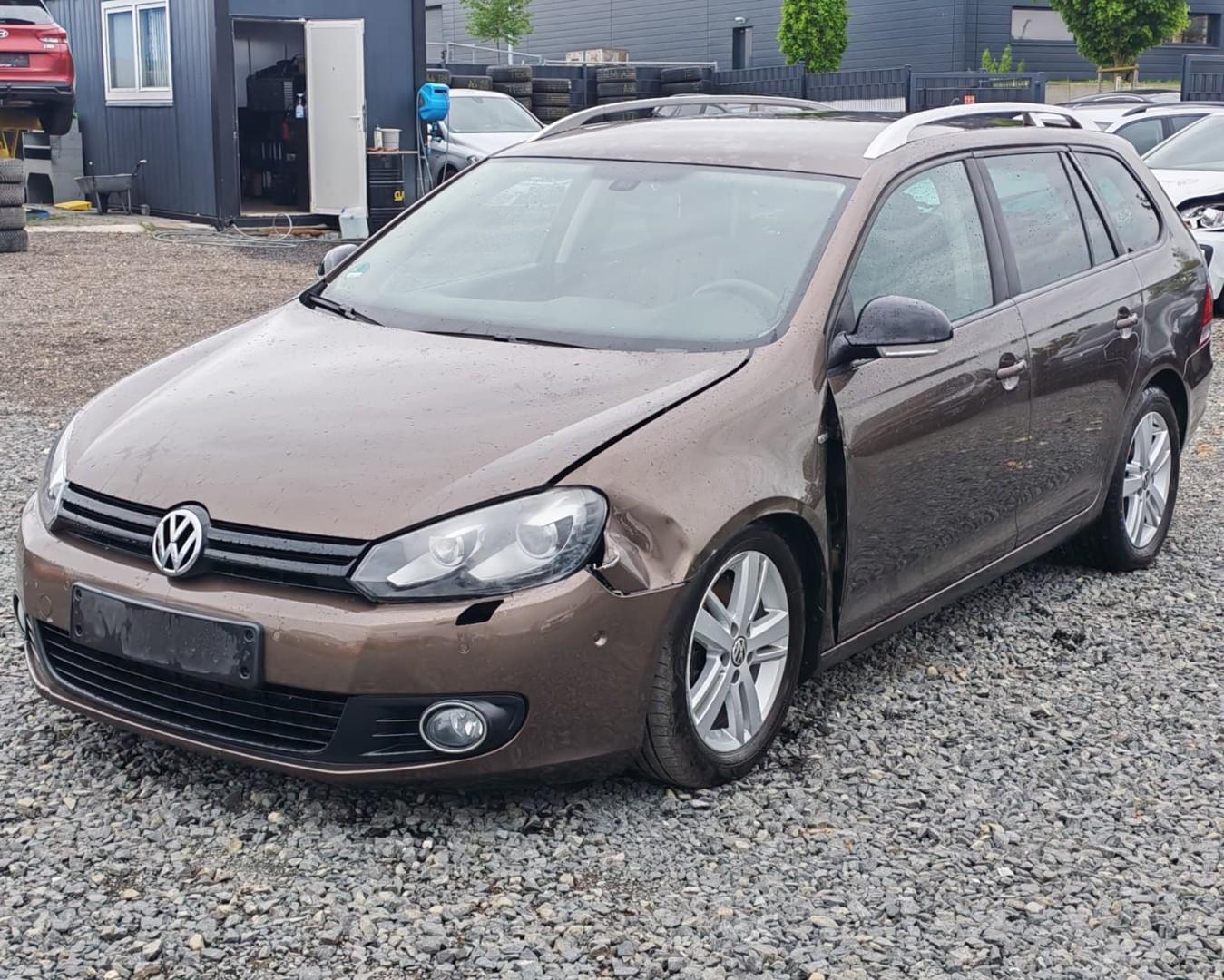 Volkswagen Golf 6 2.0 TDI - Match - DSG - XENON - EU5