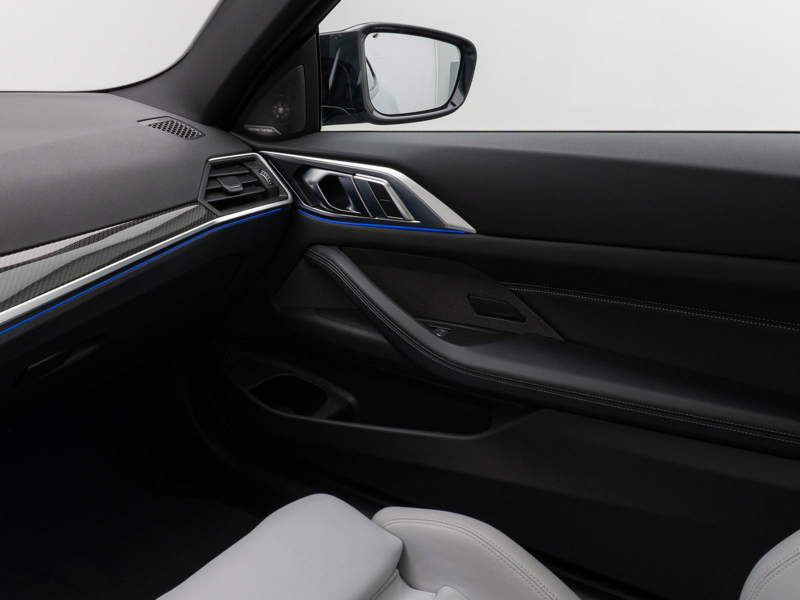 Fahrzeugabbildung BMW M4 xD Coupé Competition Kamera Glasdach HUD H/K