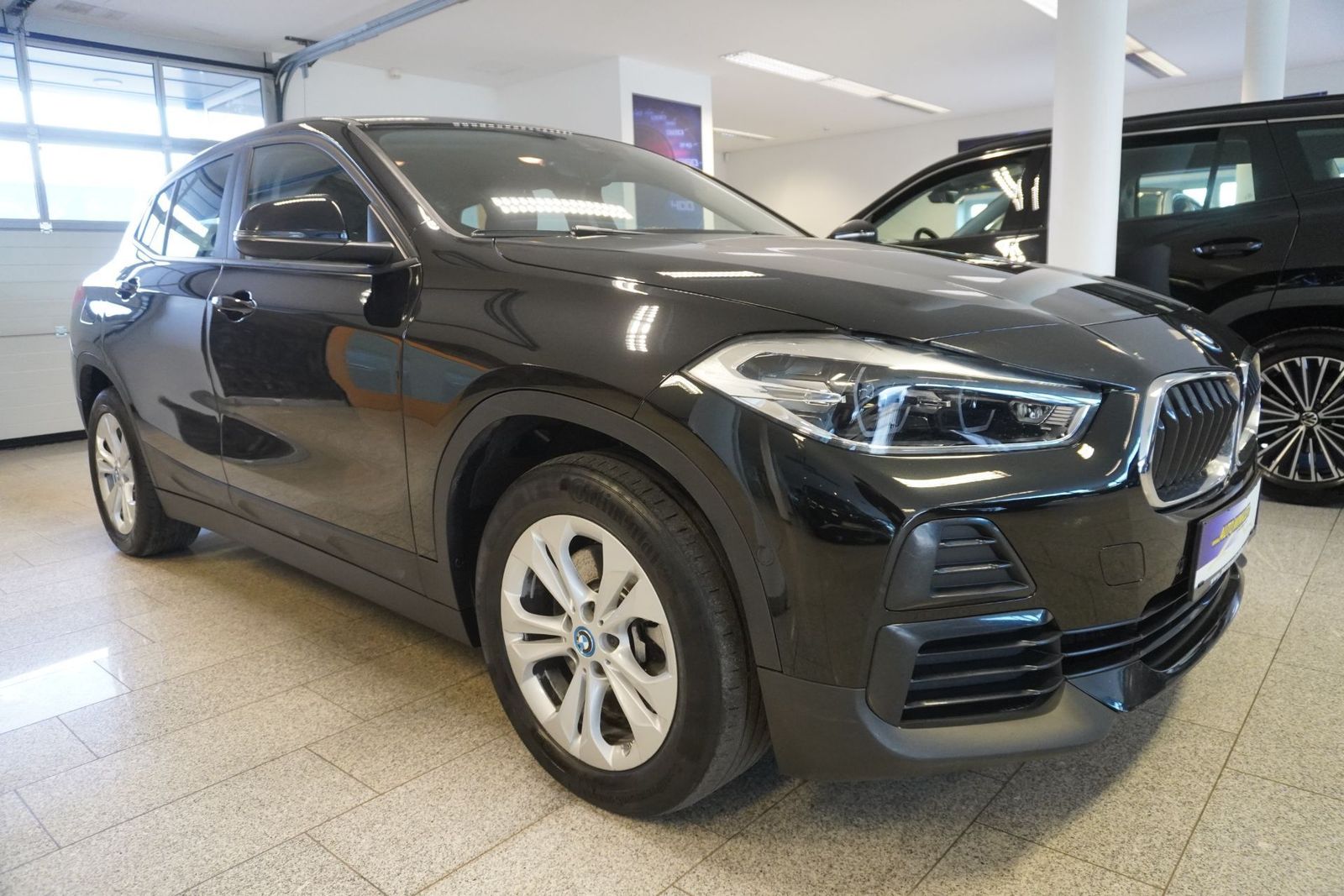 BMW X2 xDrive25e PHEV Aut. LED imagem 3