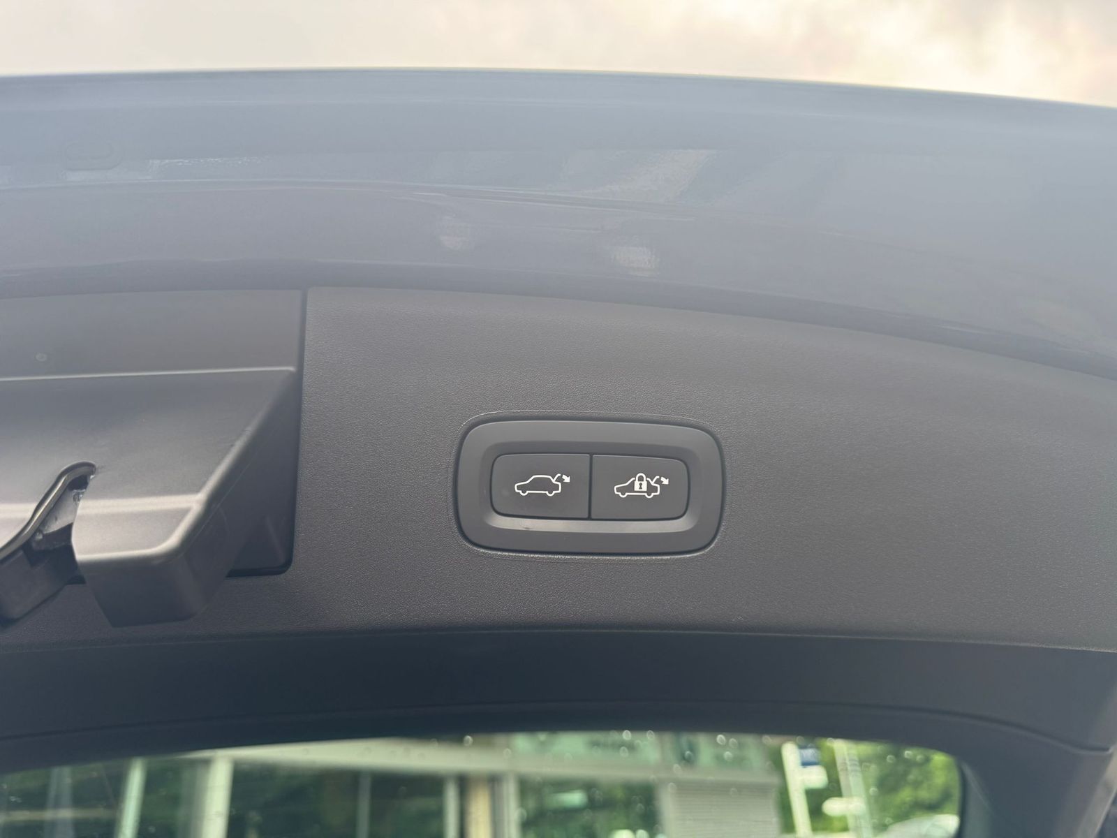 Fahrzeugabbildung Polestar 2 Long Range SM MEMO+LED+SHZ+ACC+DAB+360°+WP+19"