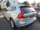 Volvo XC60 Momentum Pro AWD *PANO *AHK *KAMERA - gebrauchte Volvo XC60 aus dem Jahr 2020