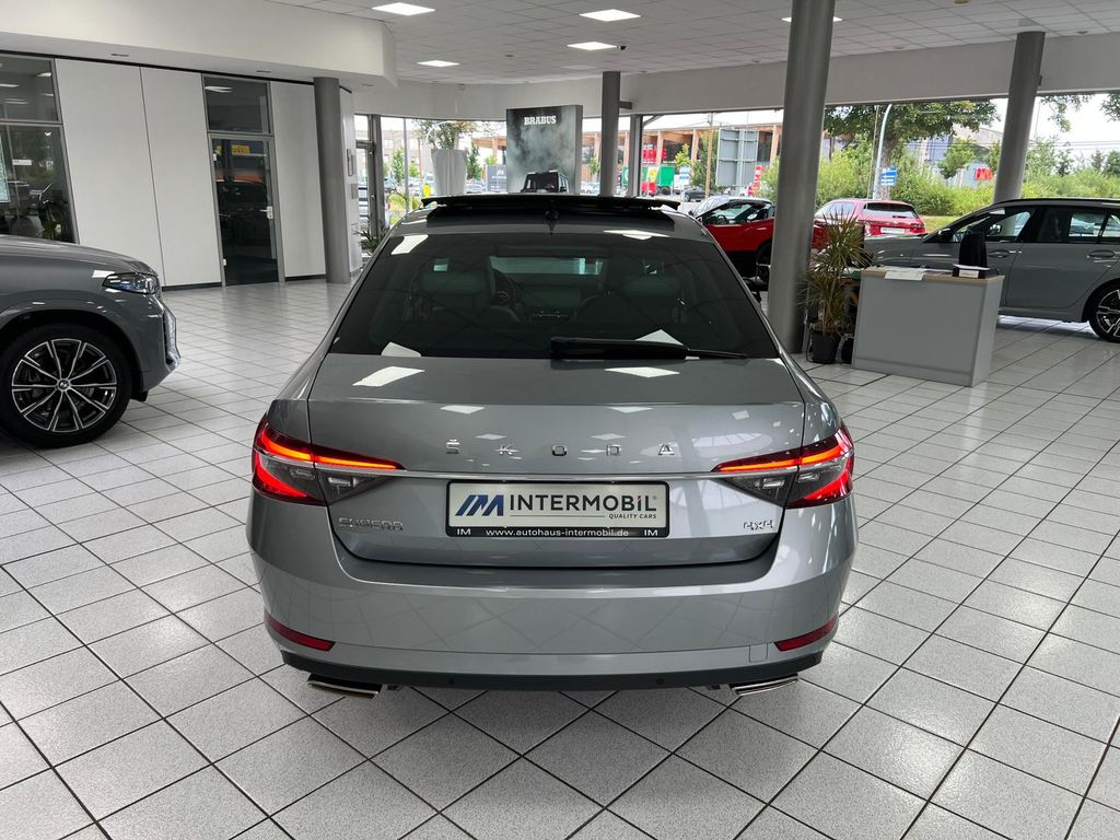 Skoda Superb Lim L&K 4x4*MATRIX*PANO*CANTON*ACC*STHZG*