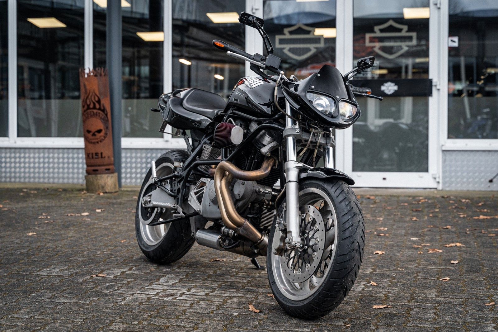 Fahrzeugabbildung Buell CYCLONE Sport Luftfilter Supertrapp Auspuff