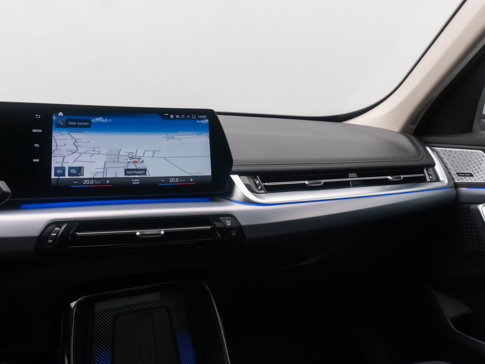 Fahrzeugabbildung BMW X1 xD20d xLine Kamera H/K AHK DAB Panorama 19"