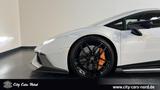 Lamborghini Huracan LP 610-4 LIFT-CARBON-CAPRISTO-KAMERA - weiße Lamborghini Huracán