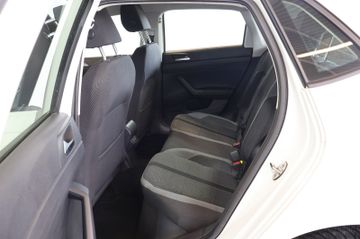 Volkswagen Polo VI 1.0 TSI DSG Highline FRONT+PDC+ALU