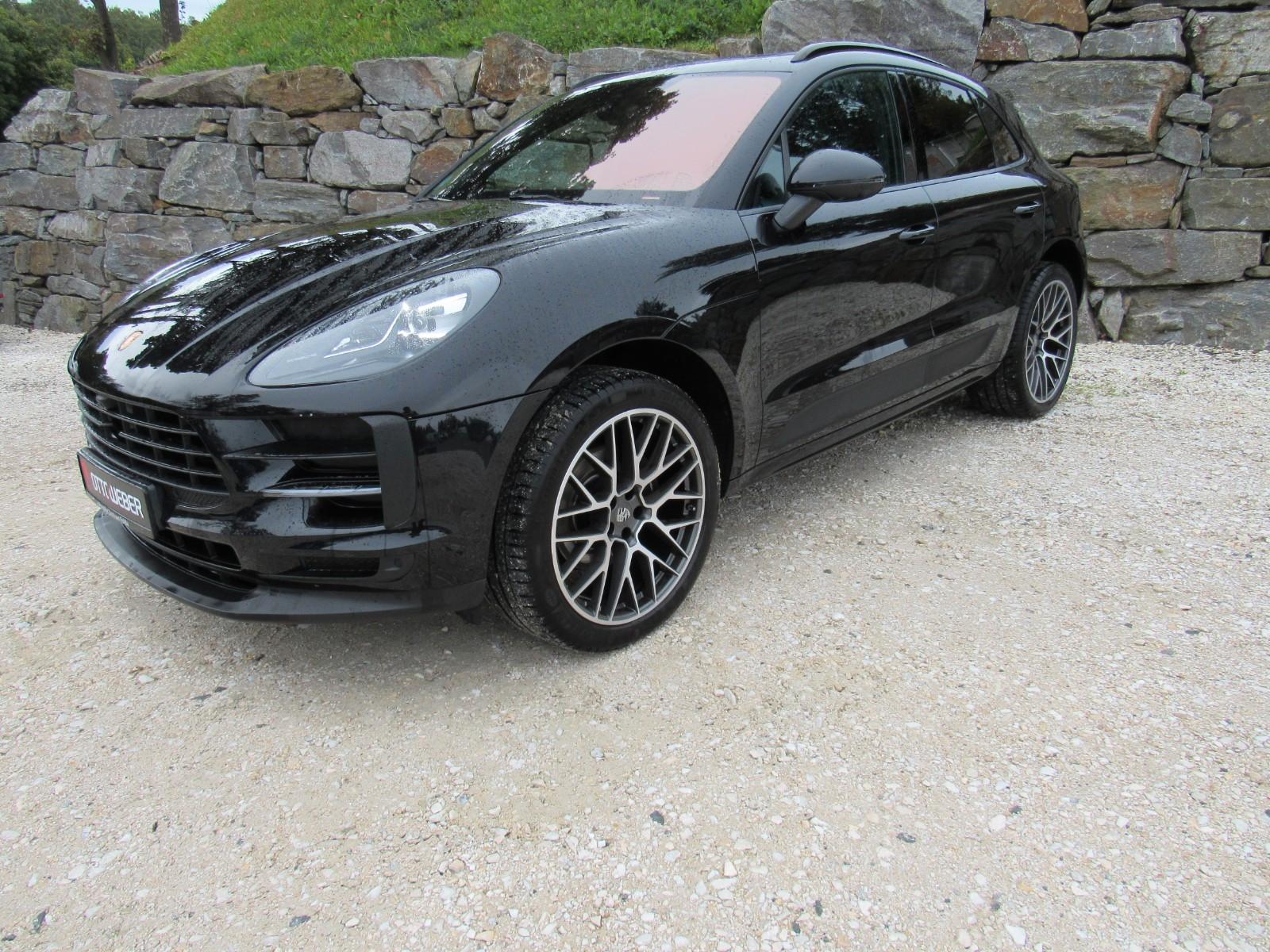 Porsche Macan Sportdesign AHK PANO PASM 21'' BOSE SAGA