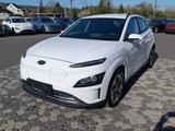 Hyundai Kona Elektro Select ACC SHZ LHZ CAM Smart-Link - Hyundai KONA Elektro: Weiß