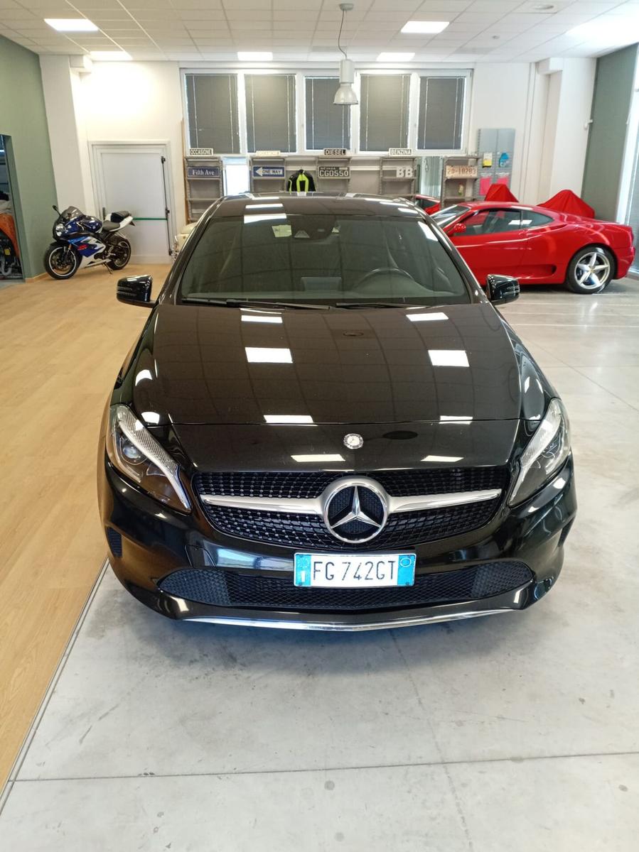 Mercedes-Benz A 200