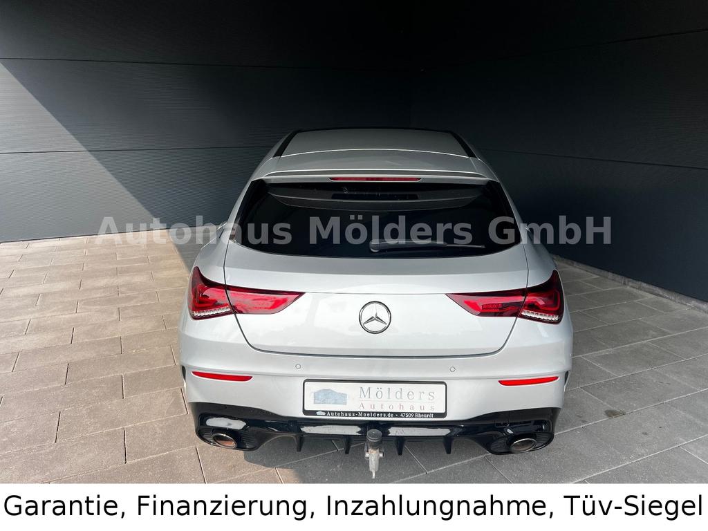 Mercedes-Benz CLA 35 AMG Shooting Brake