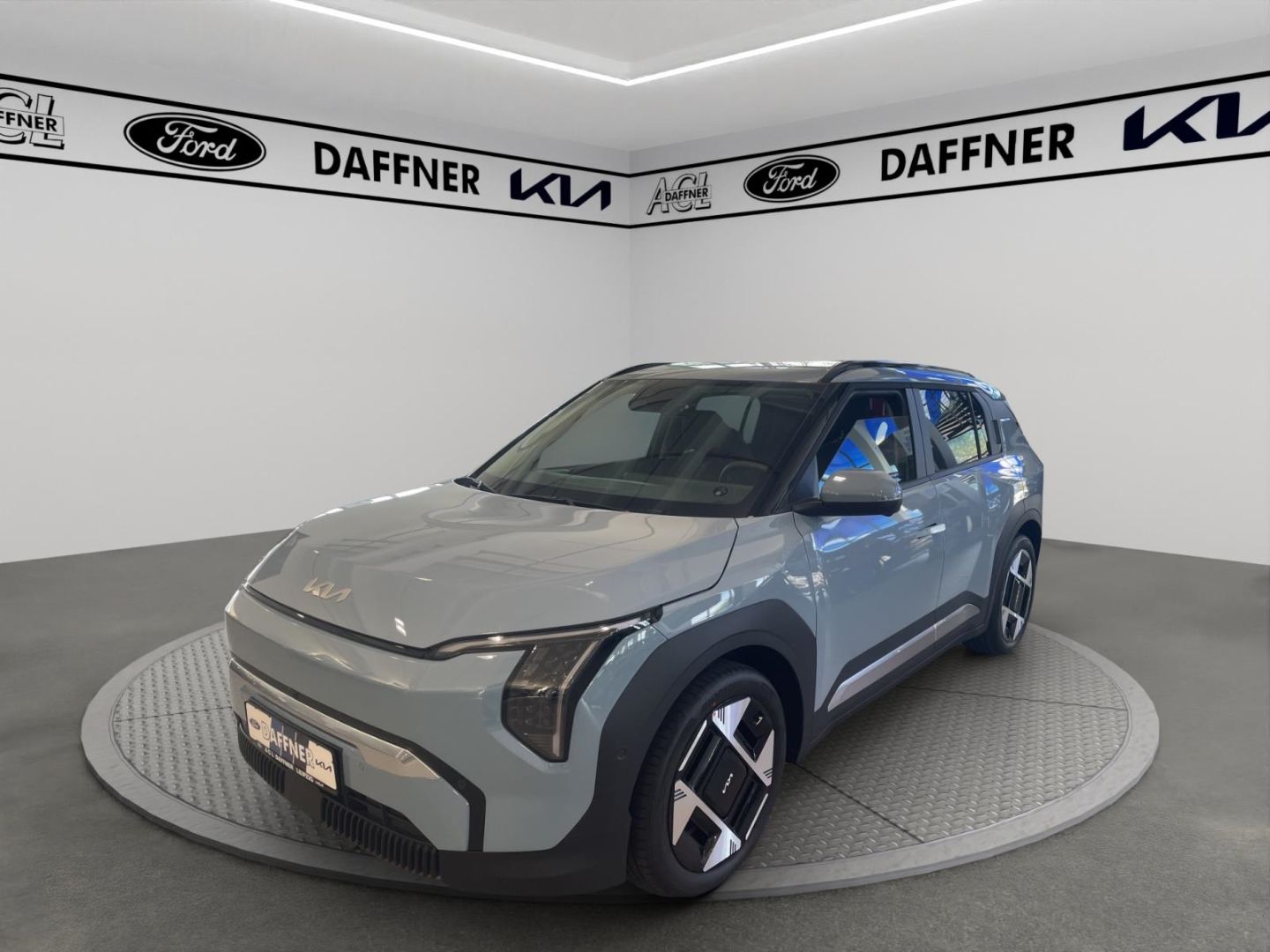 Fahrzeugabbildung Kia EV3 150 kW Earth Navi 360° Kamera LED El. Heckkl
