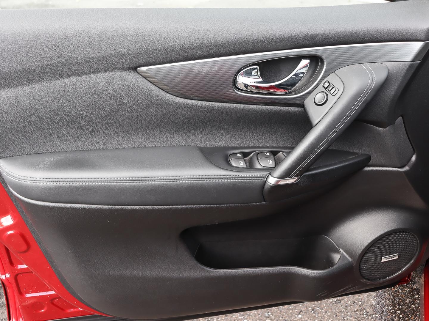Nissan Qashqai Tekna+ 1.3 DIG-T EU6d-T Panorama Navi Le