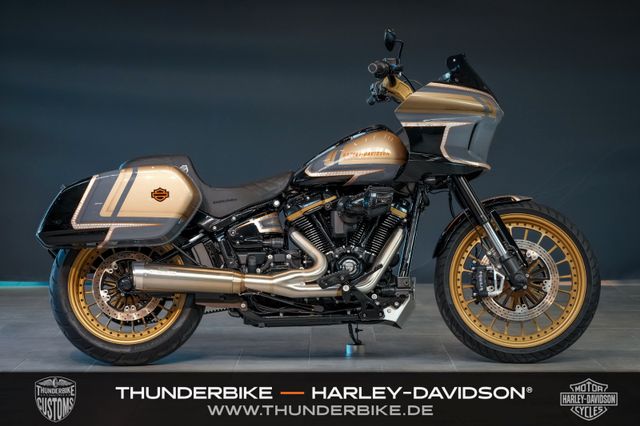 Harley-Davidson Softail FXLRST 117 mit Jekill&Hyde