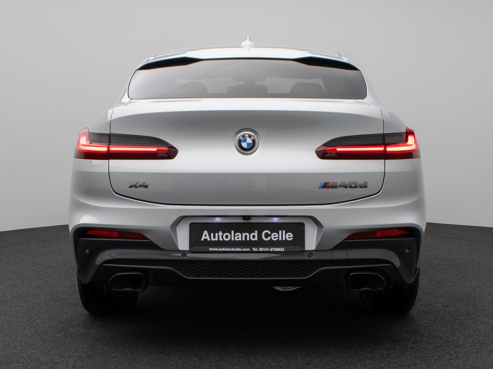 Fahrzeugabbildung BMW X4 M40d Kamera HUD DAB H/K AHK Komfort 21Zoll