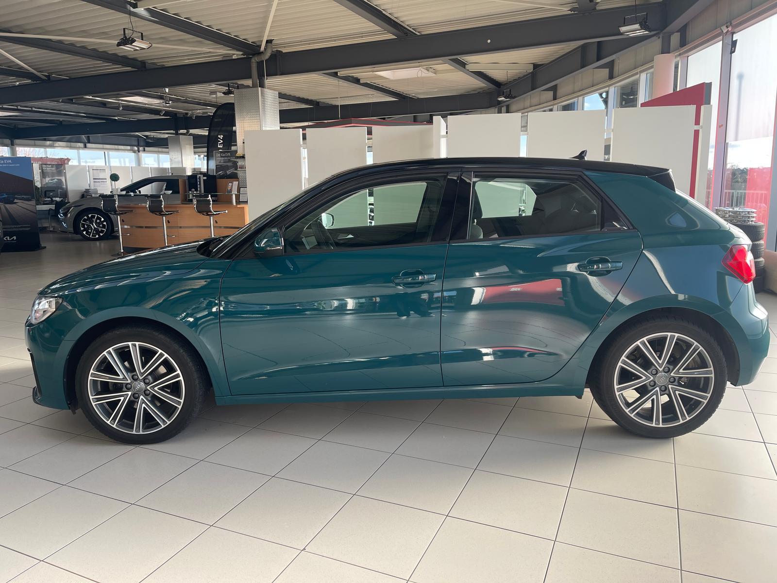 Audi A1 Sportback 1.0 TFSI 30 advanced+Automatik+uvm+