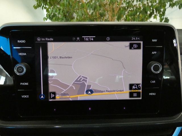 T-Roc Style 1.5 TSI DSG ACC RFK PANO IQLIGHT AHK