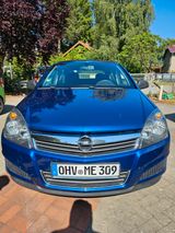 Opel Astra 1.4 Twinport ecoFLEX Edition Edition - Opel Astra mit Benzin-Antrieb: Limousine, Twinport Edition