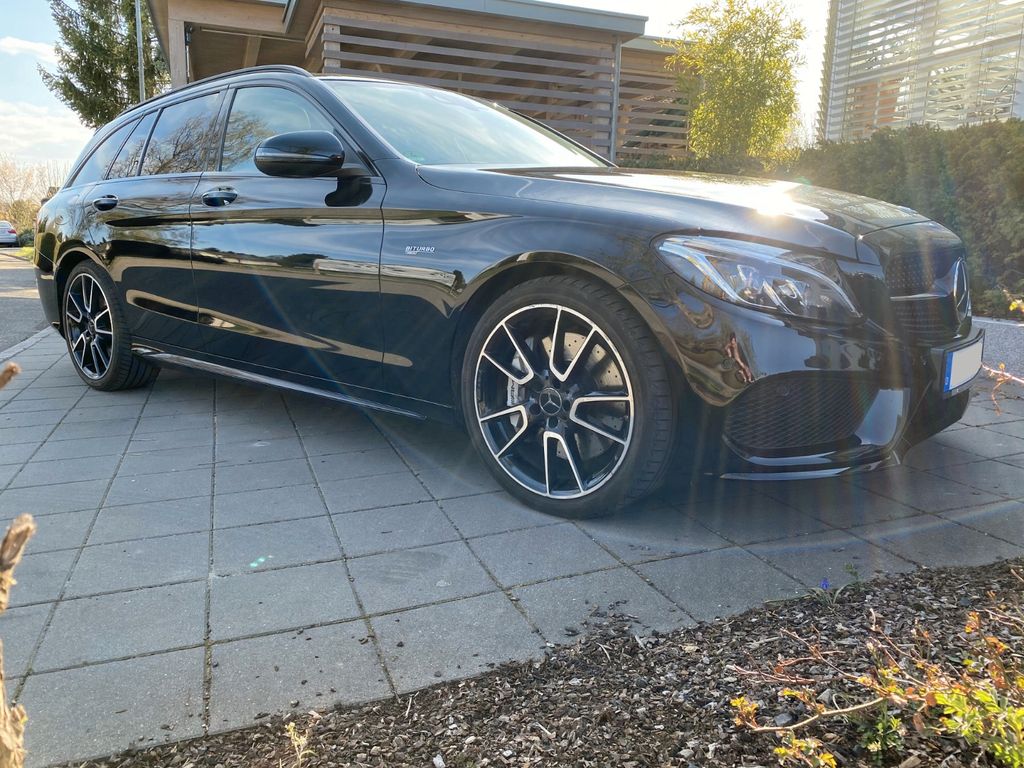 Mercedes-Benz C 43 AMG