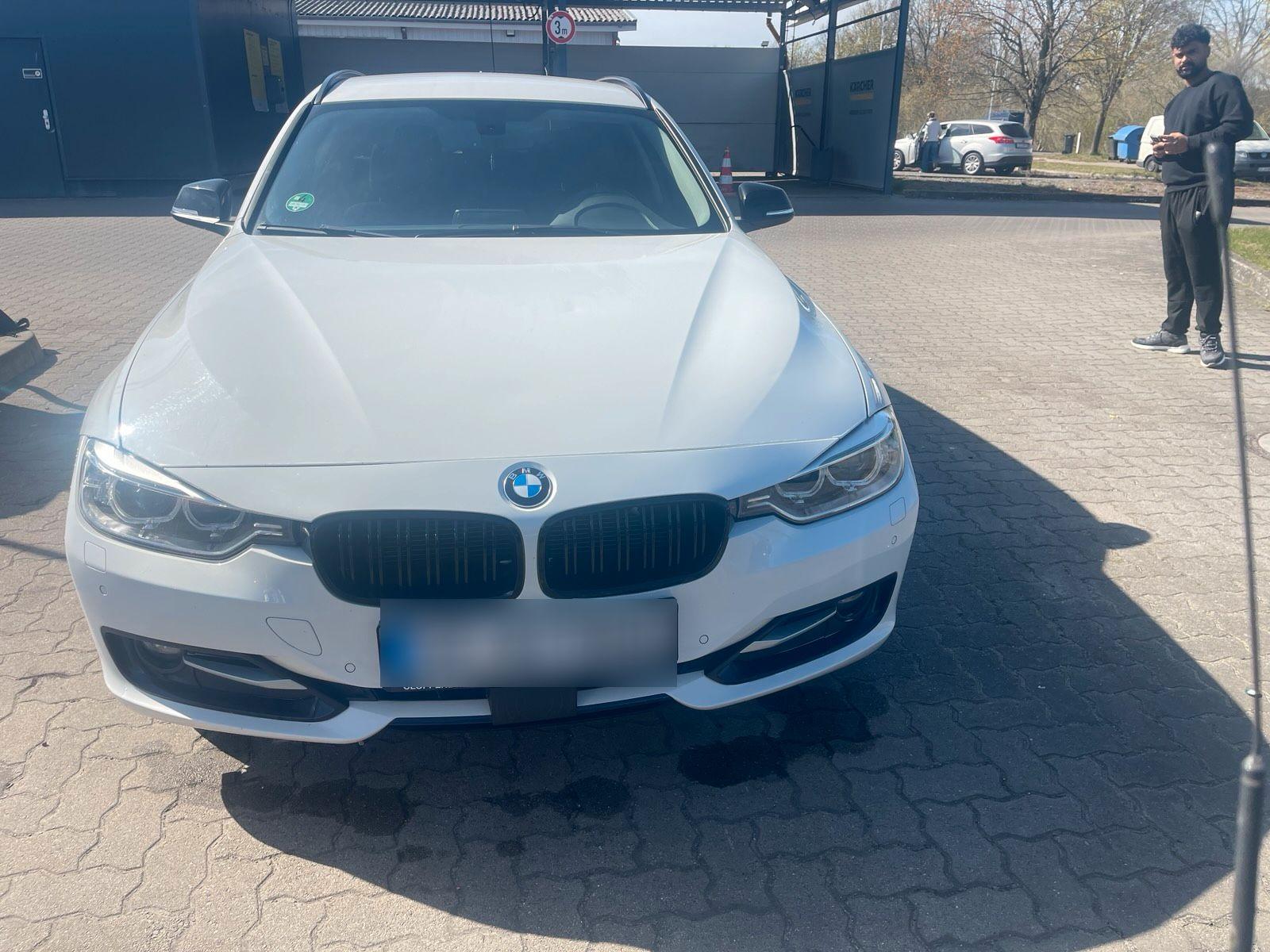 BMW 320 2014 — engine
