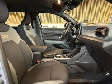 MYAUTOCENTER – Gebraucht- und Jahreswagen mit Werkstattservice in Pfaffenhofen Dacia Duster III Hybrid 140Extreme *KLIMA*KAM*NAVI*ACC