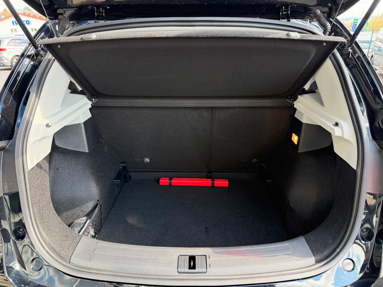 Fahrzeugabbildung MG ZS Luxury Leder+360°Kamera+LED+Carplay+DAB+TOTW