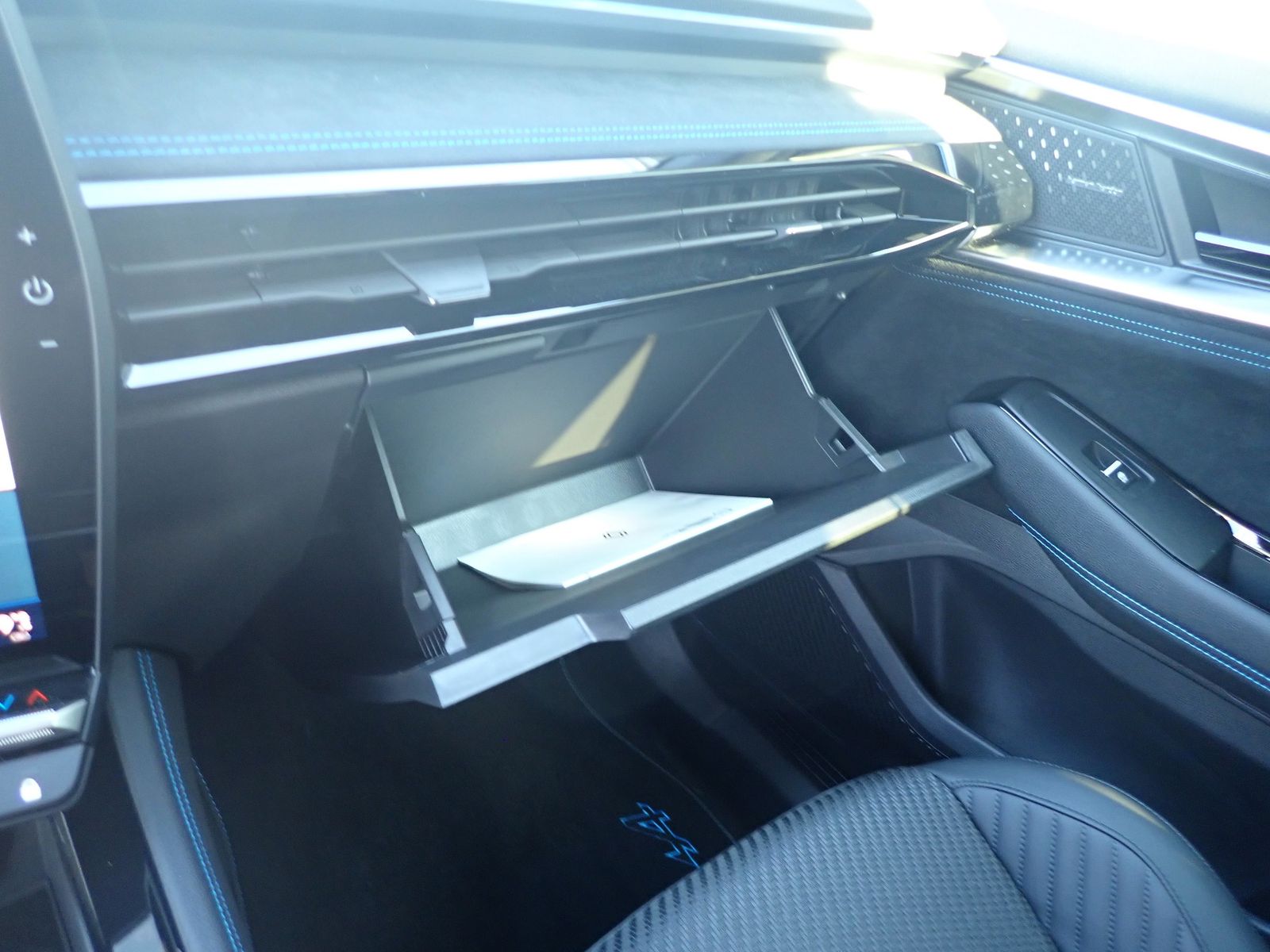 Fahrzeugabbildung Renault Austral Esprit Alpine Mild Hybrid 160 Automatik