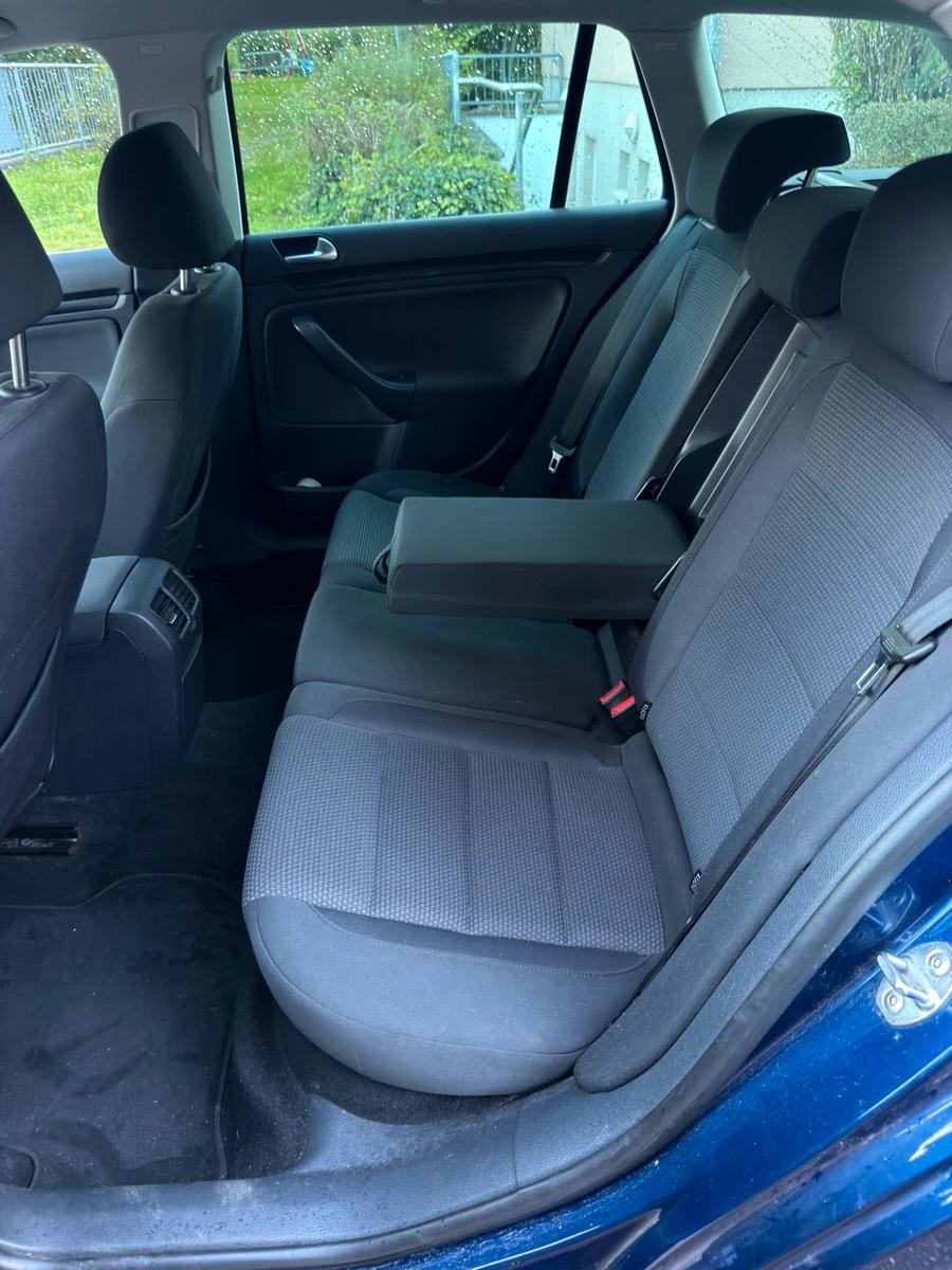 Volkswagen Golf 2009 — photo 12