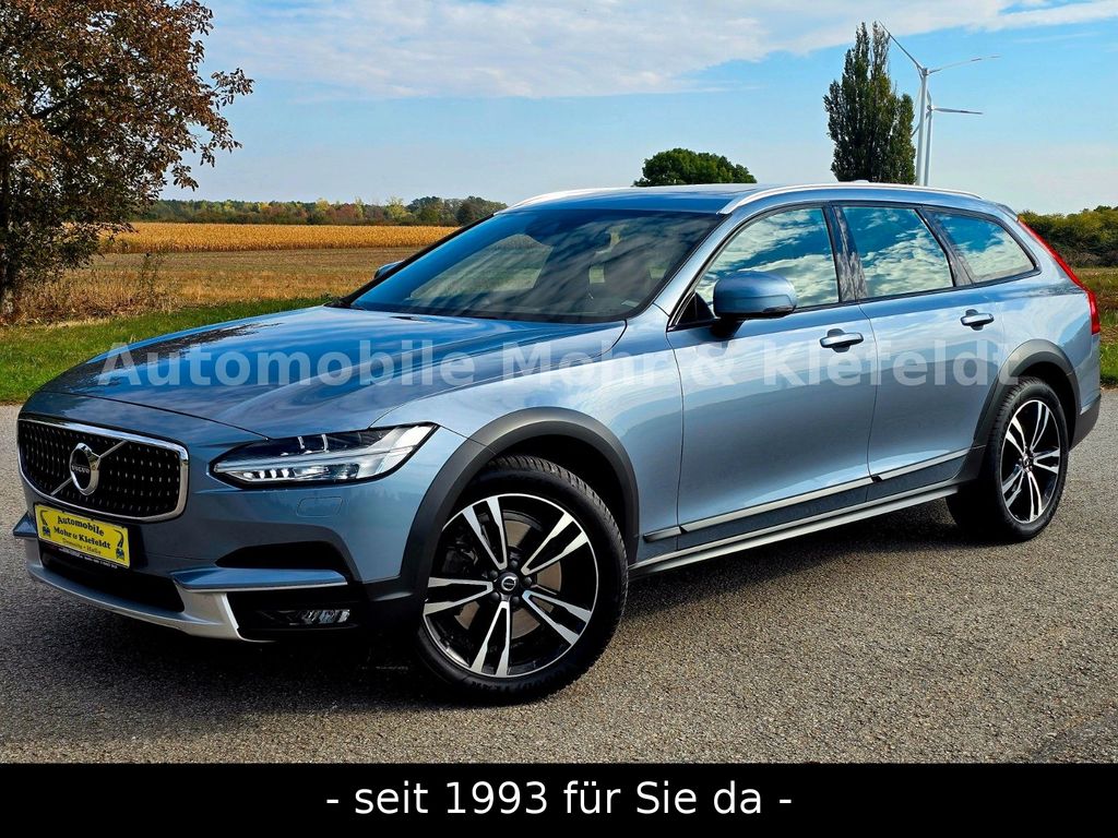 Image of Volvo V90 Cross Country