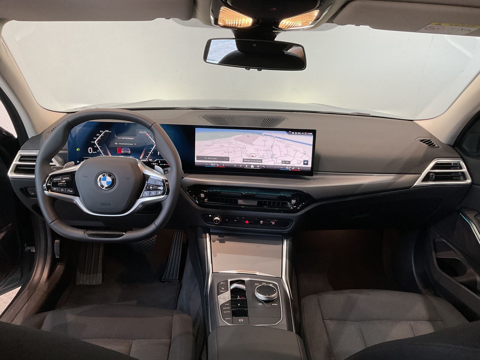 Fahrzeugabbildung BMW 320i |Komfortzugang |Driving Assistant |HiFi