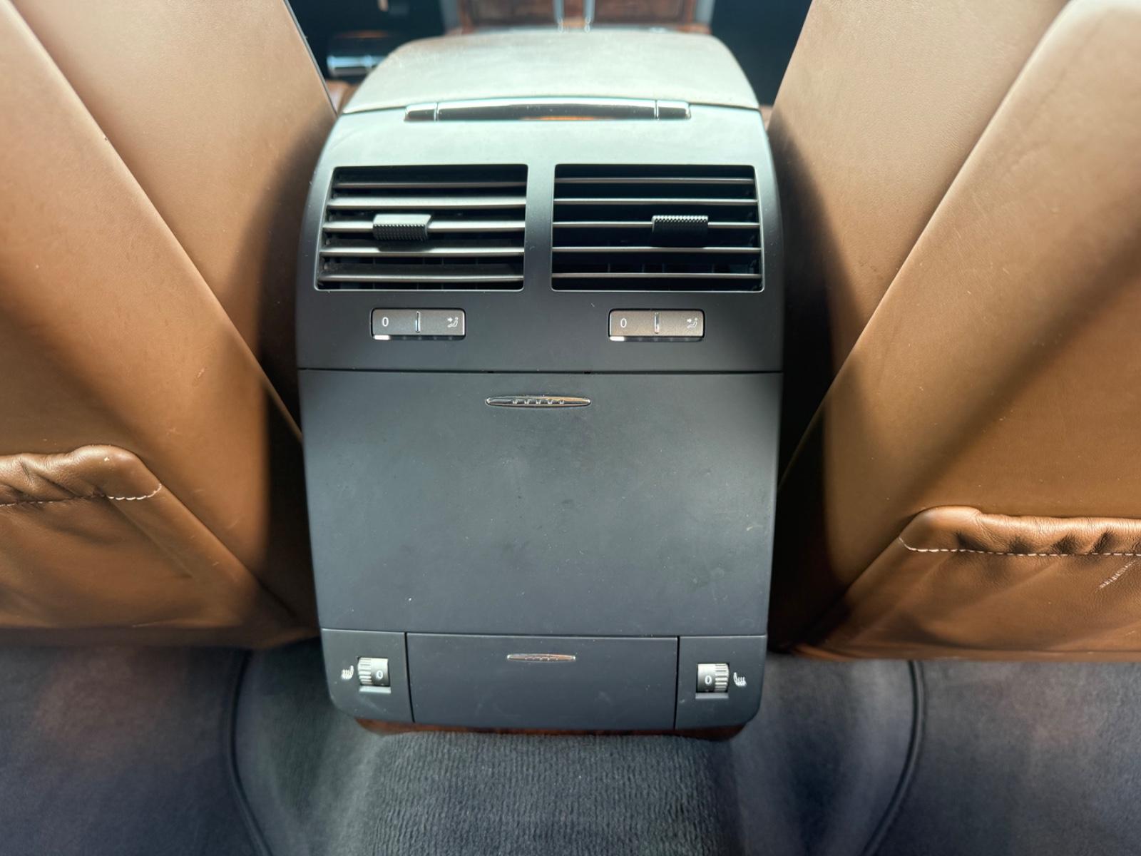 Volkswagen Phaeton V6 TDI 4Motion Scheckheft