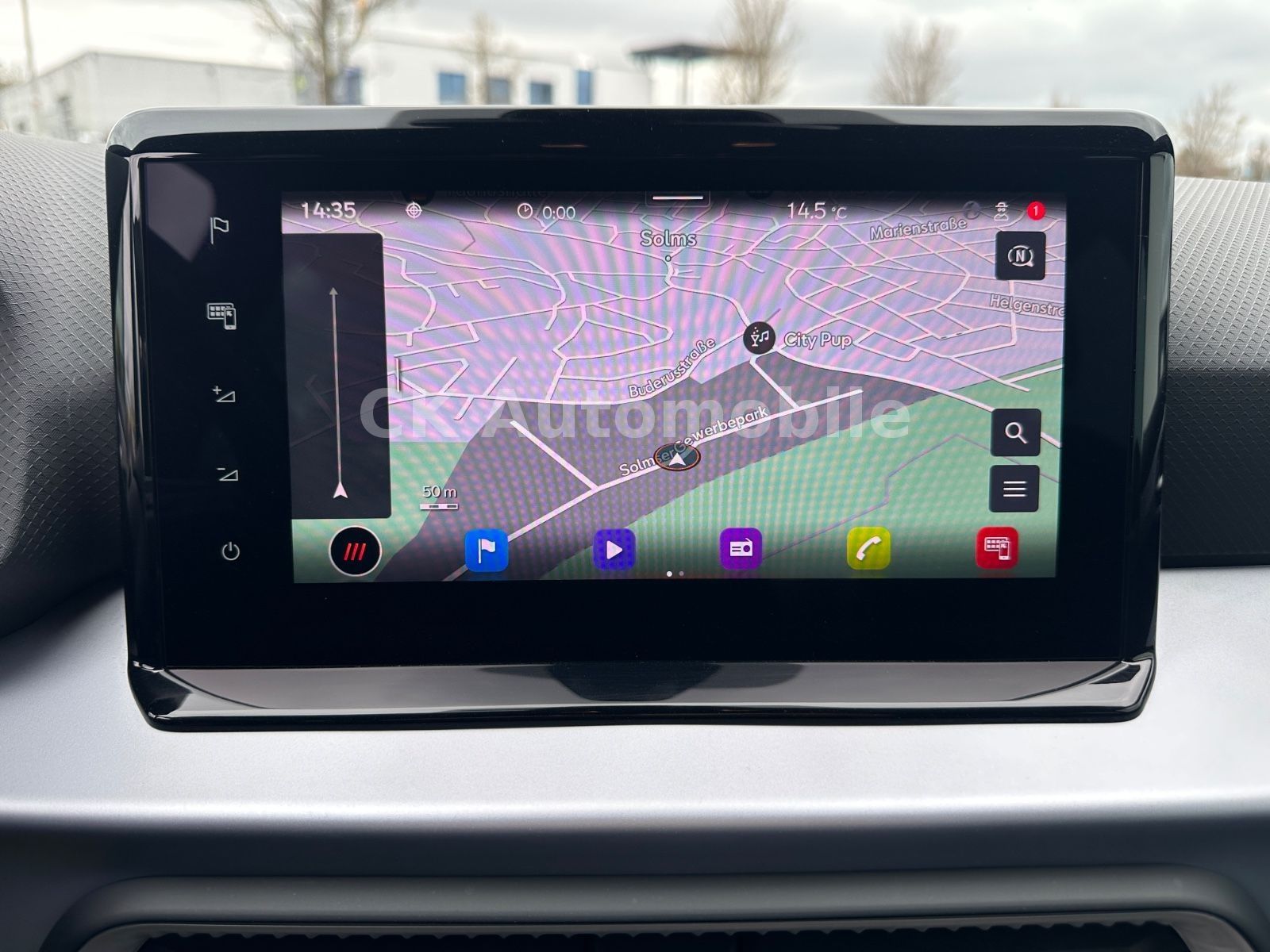 Fahrzeugabbildung SEAT Arona 1.5 TSI 110kW FR DSG/Navi/LED/Kam/AHK