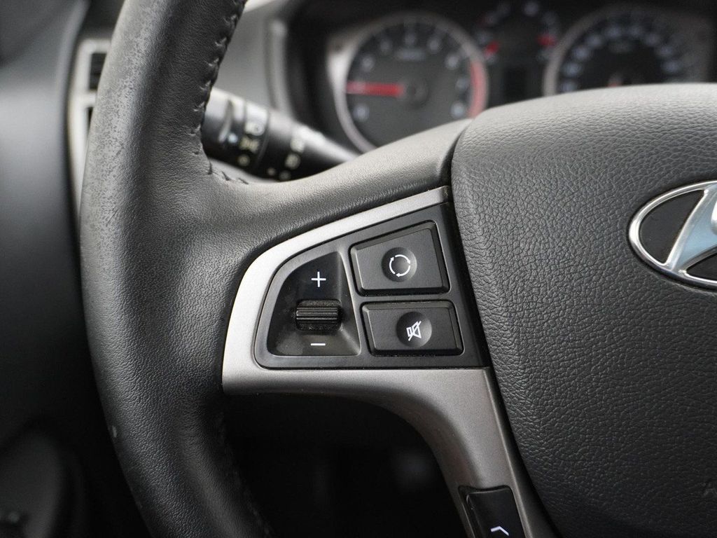 Hyundai i20 1.2i Go! Tempomate Händlerwartung