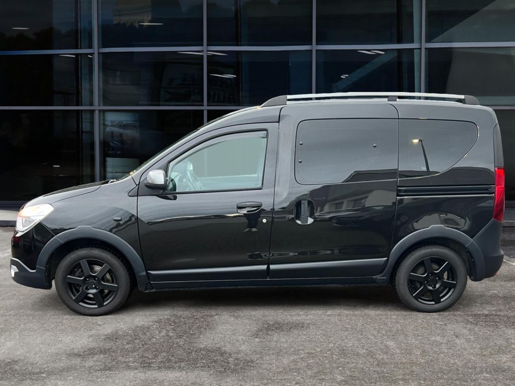 Fahrzeugabbildung Dacia Dokker TCe 115 Stepway