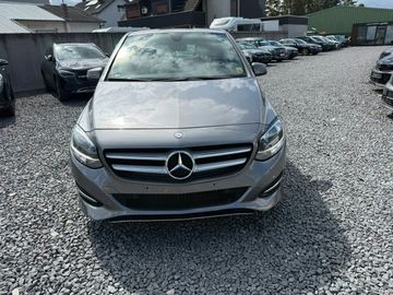 Mercedes B 180 - 2