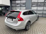 Volvo V60 Kombi Summum AWD - Volvo: Awd