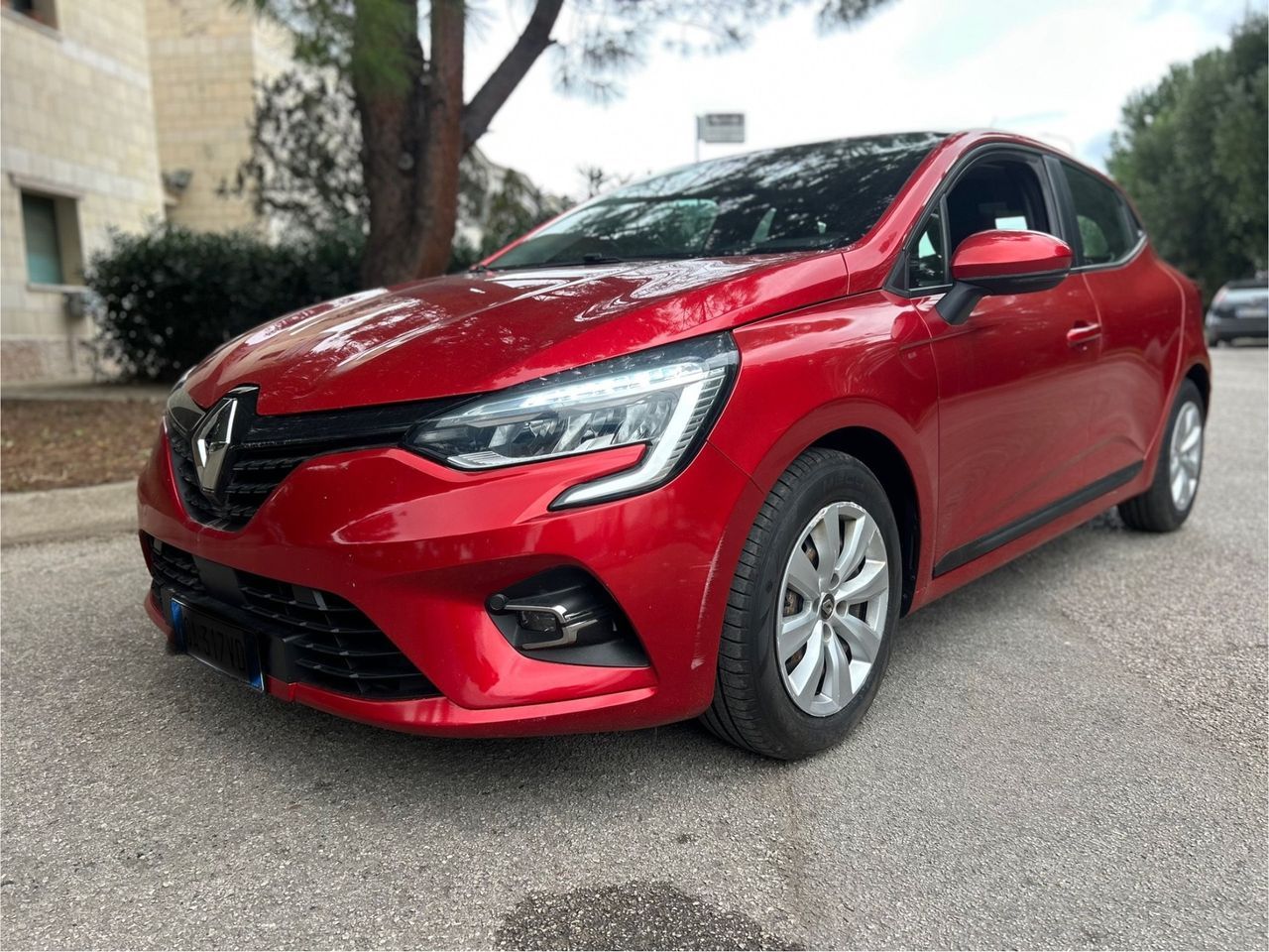 RENAULT Clio
